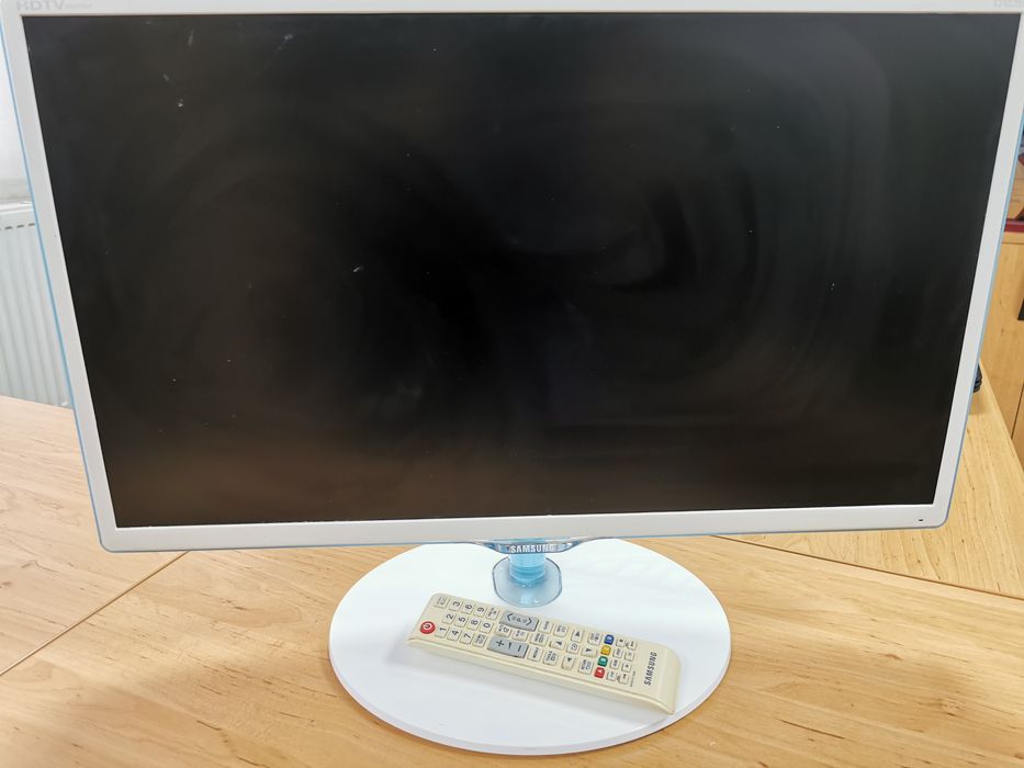 Televizor / Monitor LED Samsung, 59 cm, LT24D391EW, Full HD