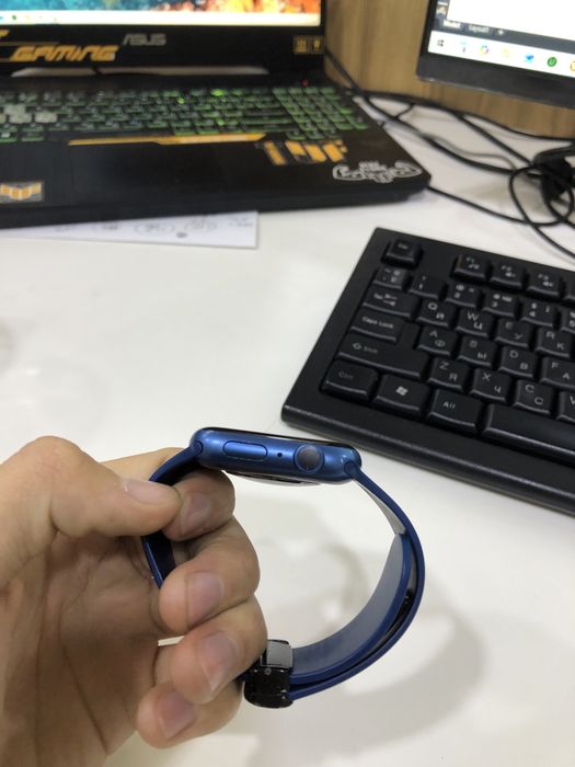 Apple watch 7  в идеальном состаянии