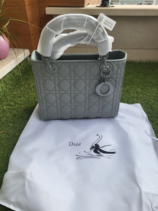 Чанта Dior сив мат