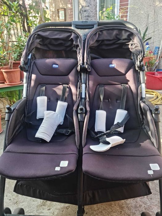 Carucior gemeni Chicco ohlala black