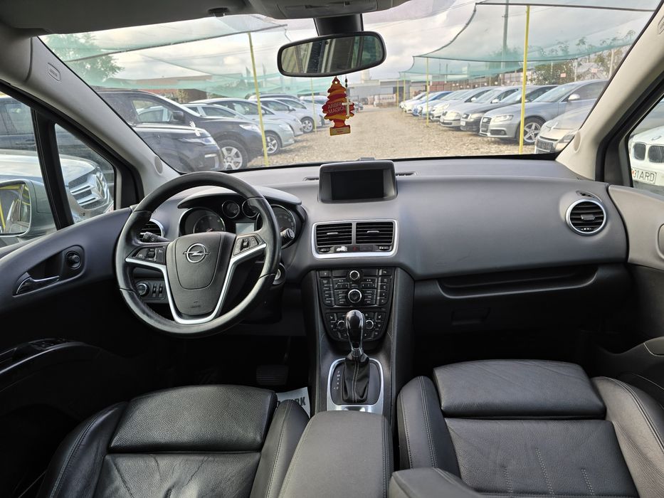 Opel Metiva 1.7 D cutie automata fab 2012 E5 Navigatie,piele, Senzori