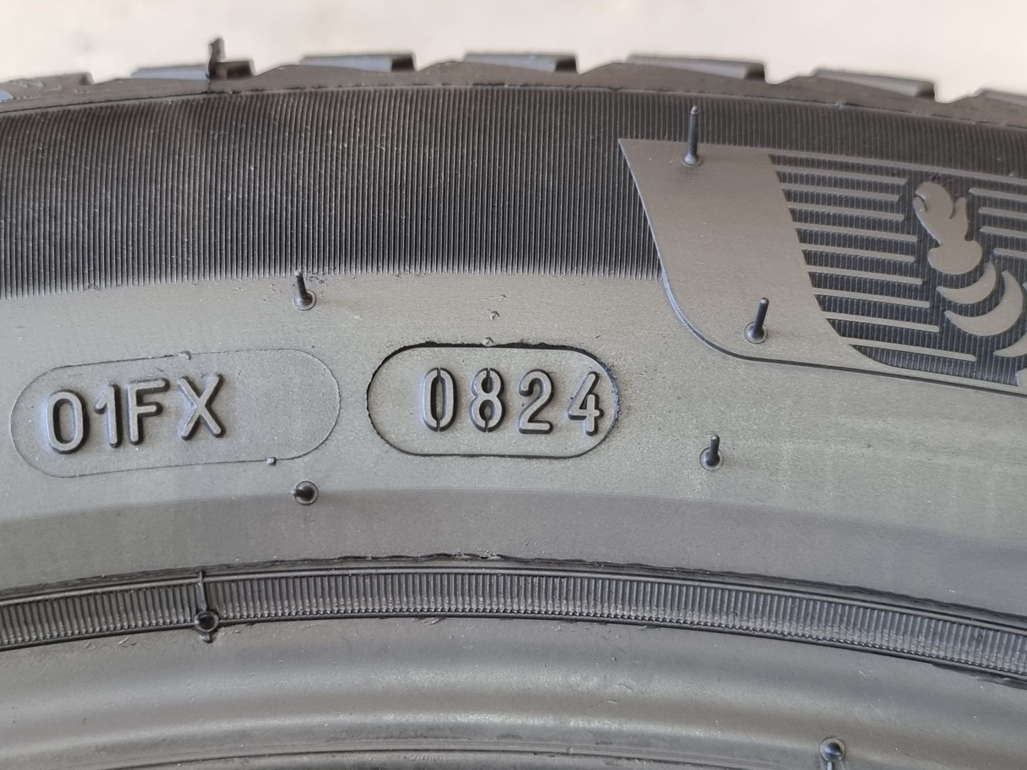 "Dot 24" Спорт пакет 235/50/19 и 255/45/19 Michelin 4Броя: 820лв 6.5мм