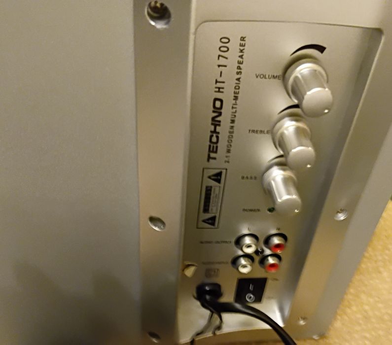 Калонка  с DVD срочно