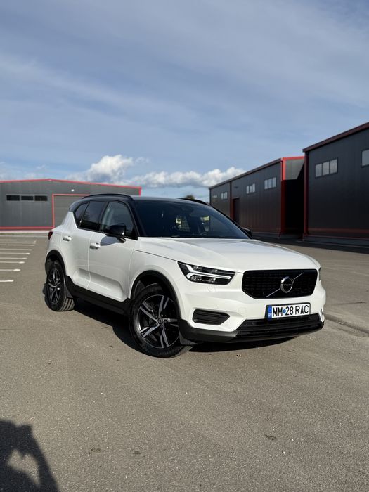 Volvo XC40 B4 unic proprietar