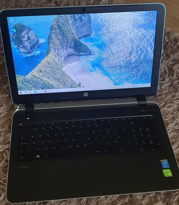 Laptop HP Pavilion de 15,6" i5 4210u 8gb ram 500gb hdd 2gb video