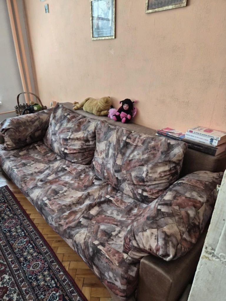 Диван Икеа + Подарък 2ри Диван