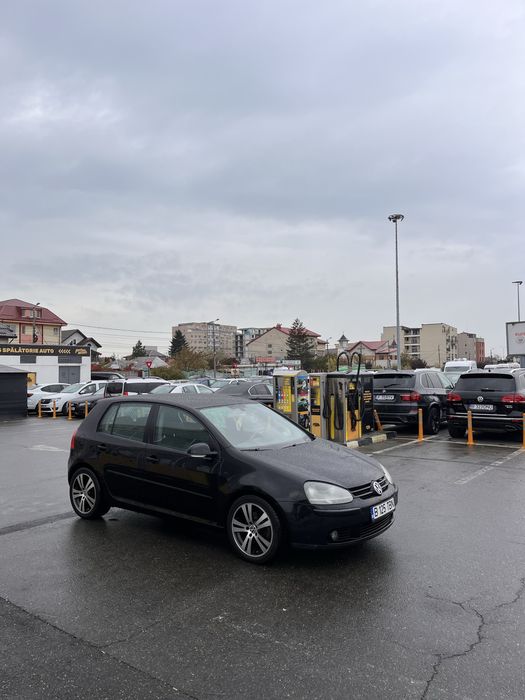 W Golf 5 din 2006 motor 1.6 benzina + GAZ OMOLOGAT