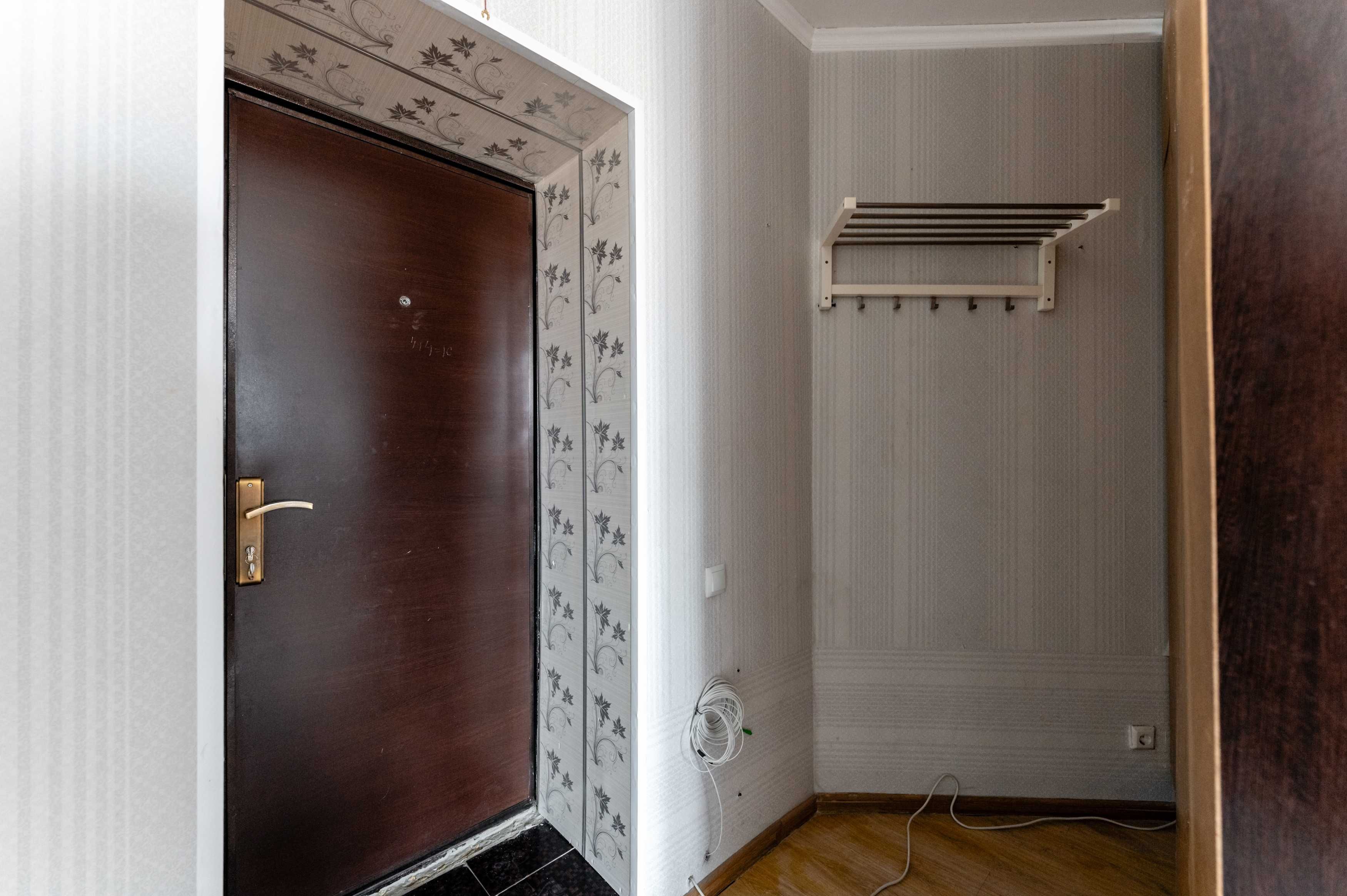 Продается 1ком.кв, 29м2,4/5эт,8млн.800тыс, Лесная поляна дом 16