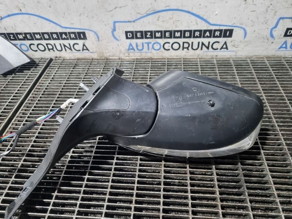 Oglinda dreapta Peugeot 2008 Facelift 2016 - 2019 4 Usi Perla Nera Schwarz KTV (1299) ...