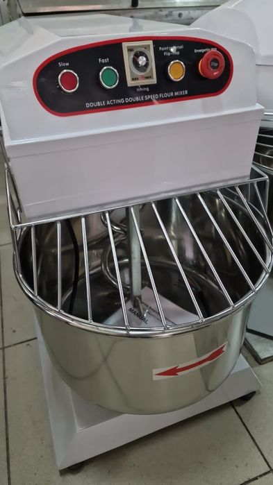 Тестомесильные машины