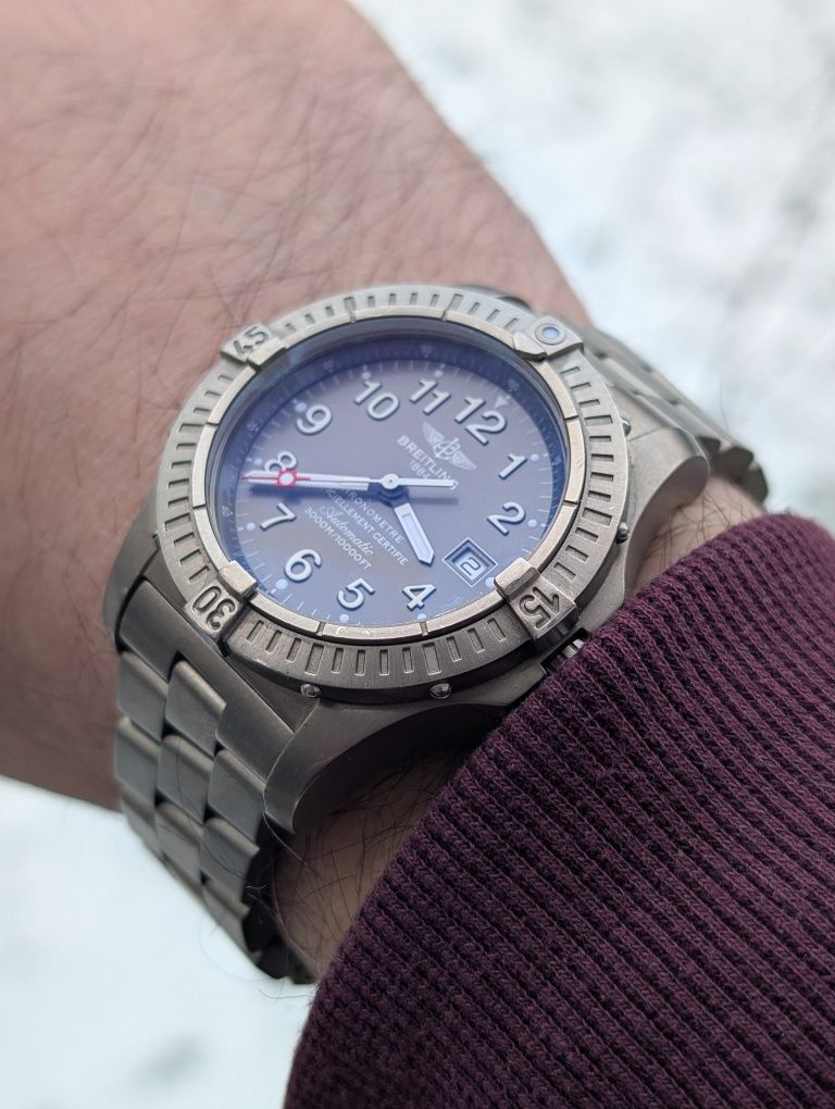 BREITLING Avenger Seawolf E17370 Titanium 3000m. / Grey Dial