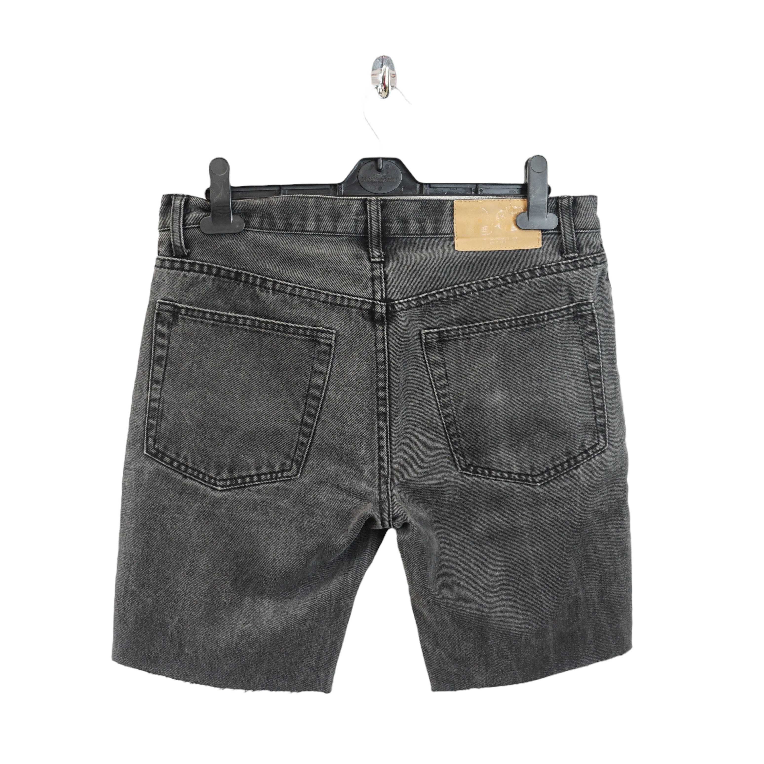 РАЗПРОДАЖБА - Cheap Monday мъжки шорти/къси дънки - 30