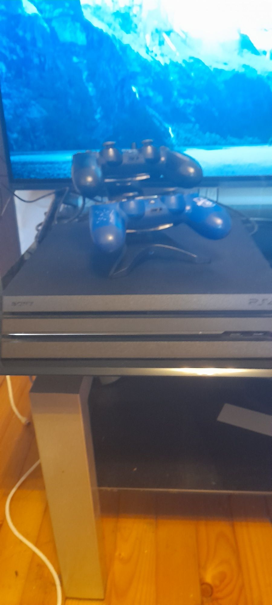 Playstation 4 PRO 1TB