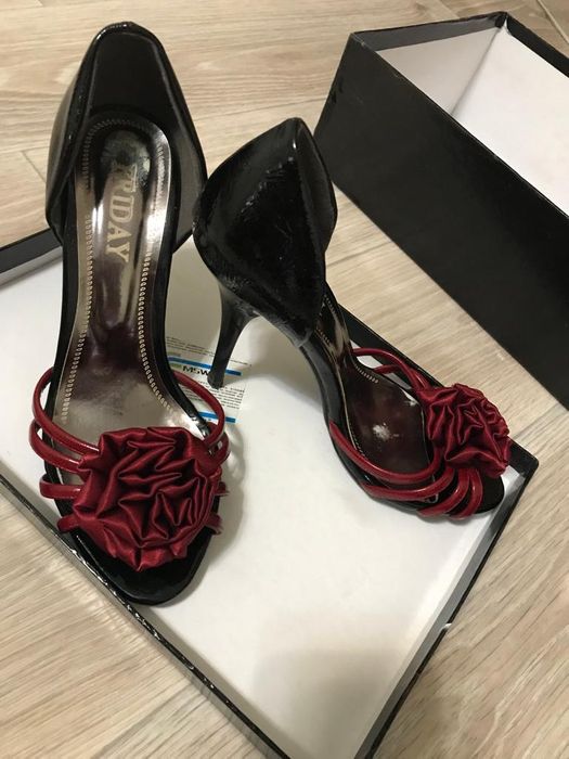 Туфли 36 размер одевали на мероприятии