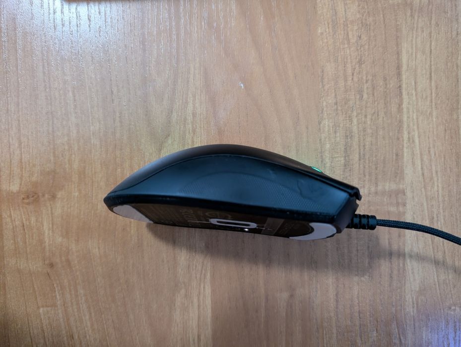 Продам мышь Razer Deathadder V2