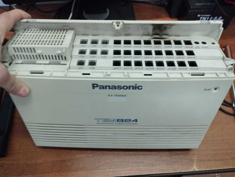Мини АТС Panasonic kx-tem824