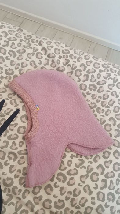 Cagula joha si sosete lana