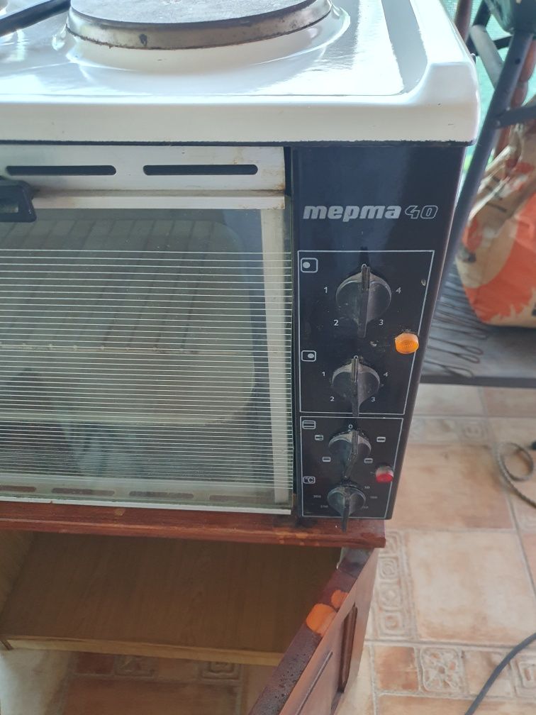 Продавам Печка Терма 40