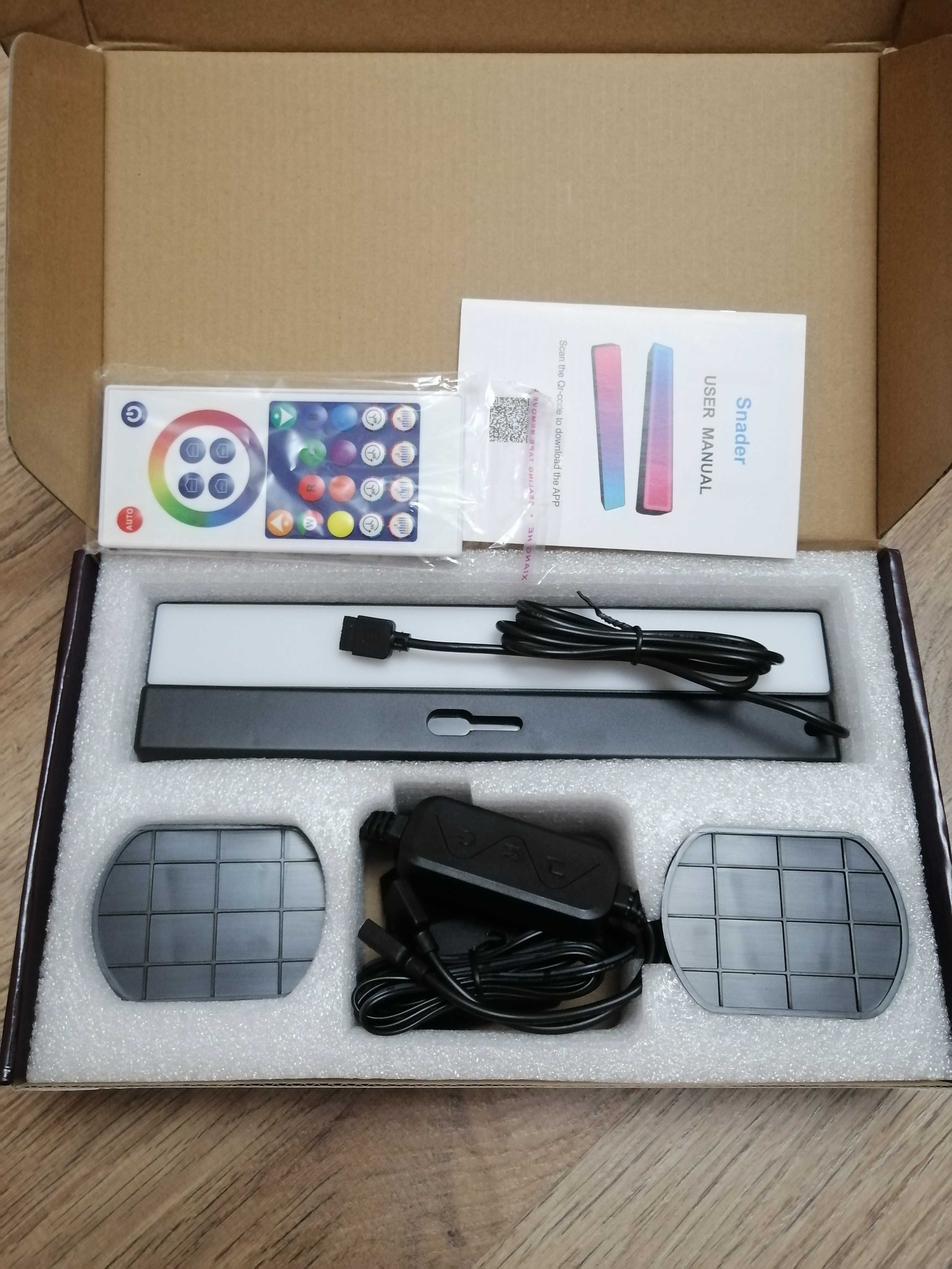 Смарт RGB светлинни колони за компютър, игри, телевизия
