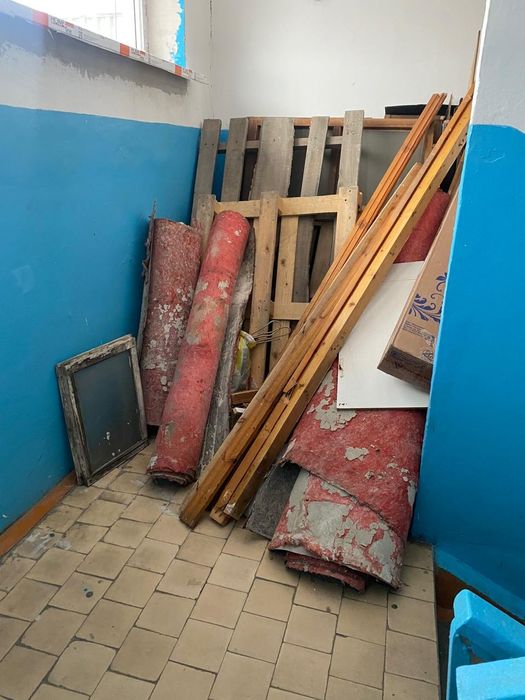 Окна, поддоны  и все что на фото