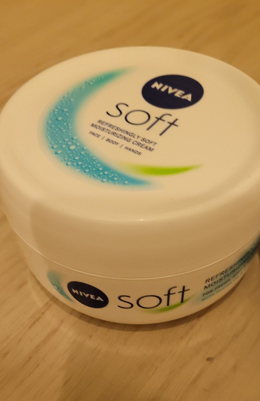 Crema Nivea soft 300 ml