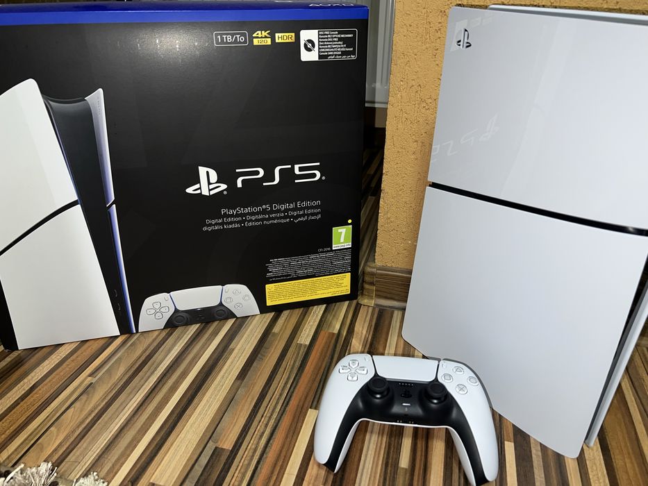 PlayStation 5 PS5 slim digital 1TB + Fifa 26 + 2 ani garantie Altex