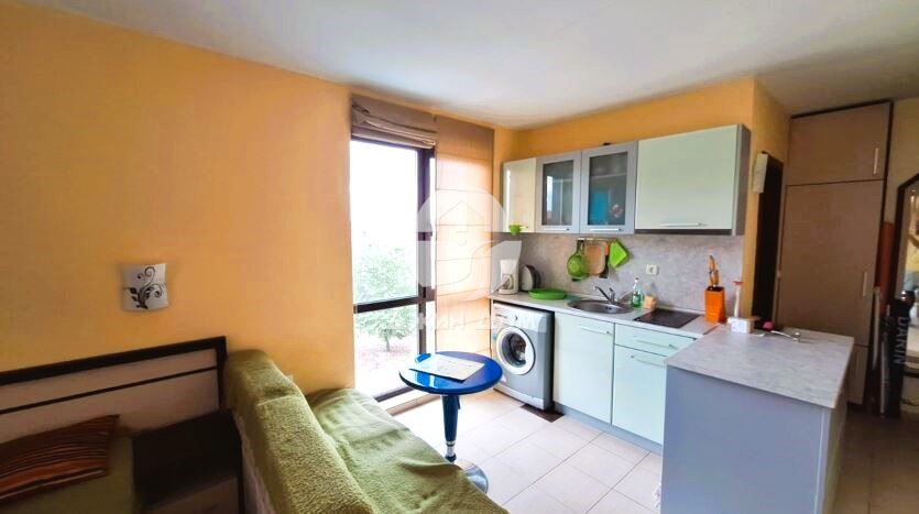 Продава се Едностаен апартамент в с. Равда, Област Бургас - 37 кв.м за 1079 €/кв.м - Снимка #3