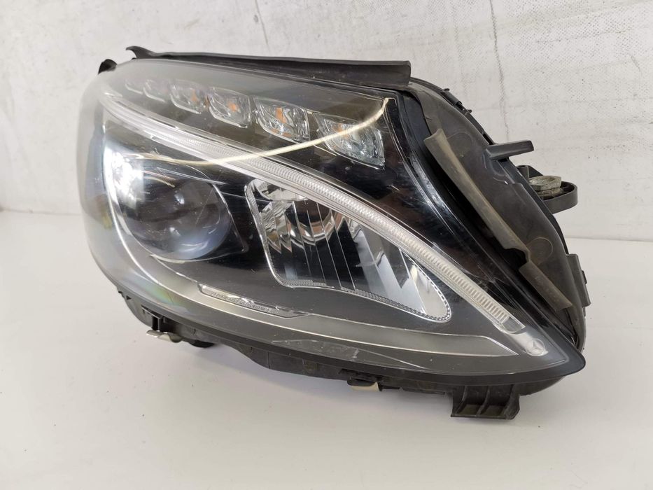 Десен фар Оригинален Пълен Led Авариран Мерцедес-Бенц / Mercedes-Benz