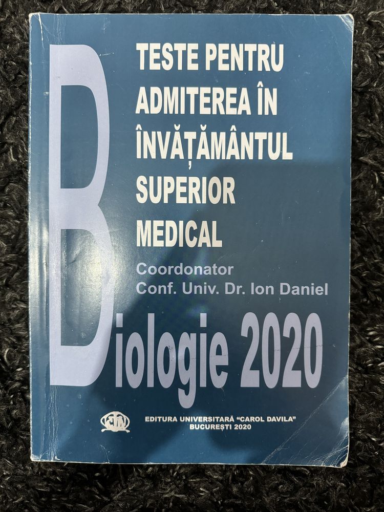 Vând cărti pentru admitere la medicina Bucuresti (Corint)