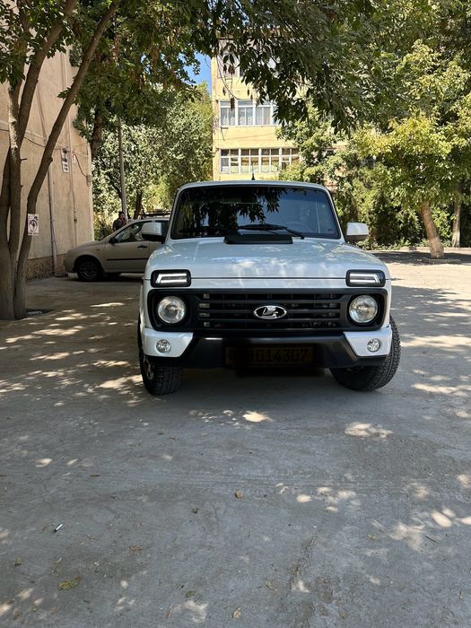 Продается автомобиль Niva 2121 urban