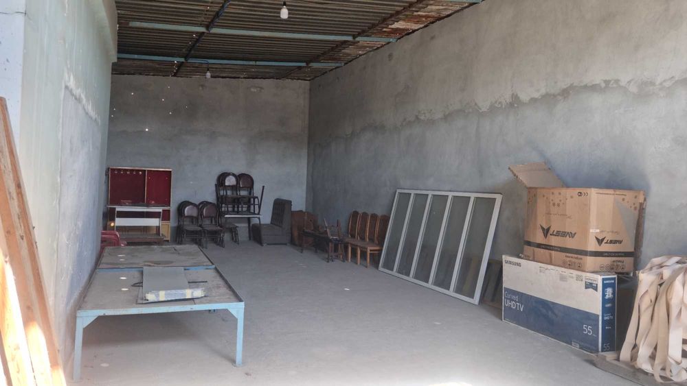 Офис хонаси ва омбор биноси ижарага берилади.