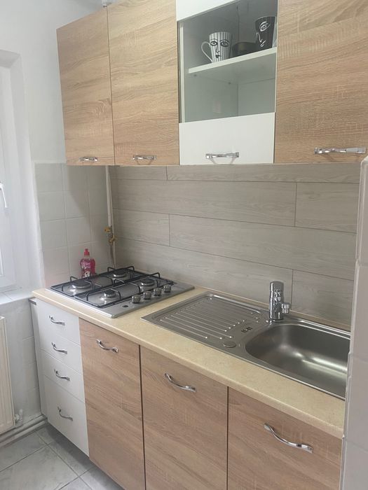 Închiriez garsoniera zona Centru Vechi