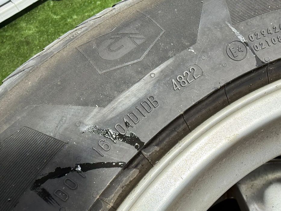 JANTE VOLVO R17 / 5x108 / XC90 / 235/65 R17 108V / 7,5JX17H2X55 / DOT-E / 4822 / + CAUCIUCURI (X4)