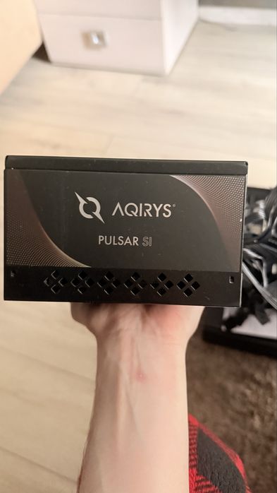 Aqirys pulsar si 550w 80plus ATX