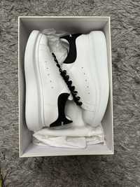 Alexander Mcqueen sneakers