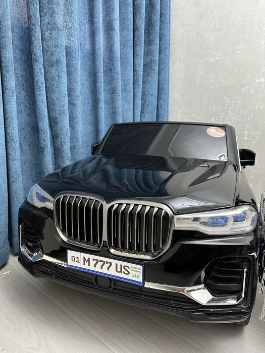 Машина детская двухместная