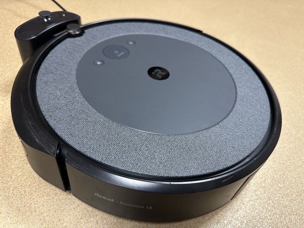 Прахосмукачка робот Roomba i3