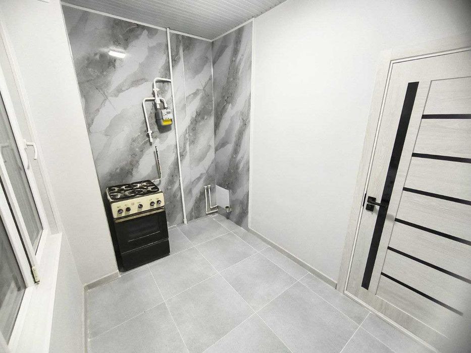 2 хонали квартира, 2-каватда сотилади Коратош