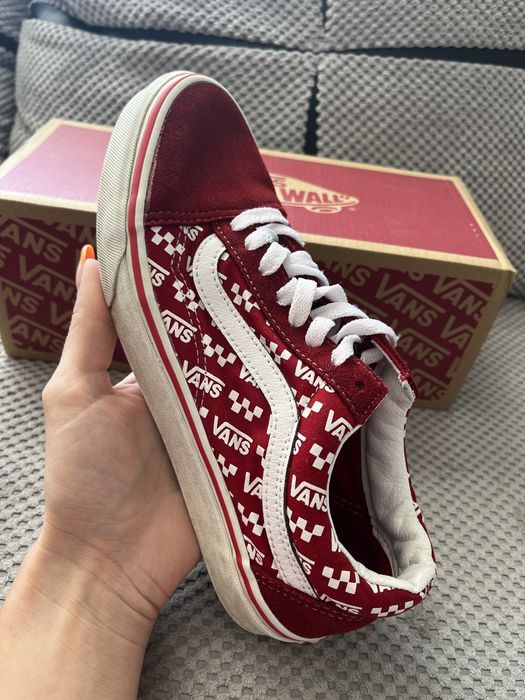 Vans old skool logo print