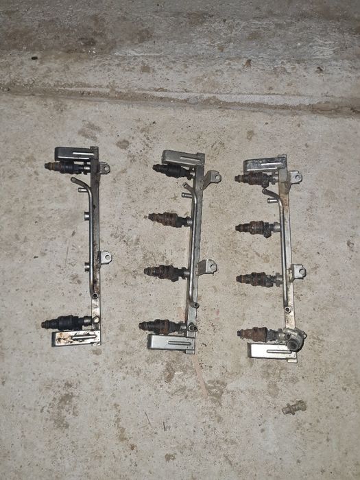 Rampa completa cu Injectoare opel frontera A 2.0 benzina