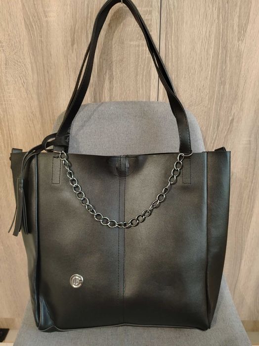 Дамска чанта 28 лв