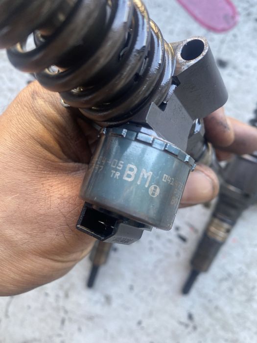 Accesorii motor 2.0 tdi BLB BRE turbo injector galerie pompa vacuum