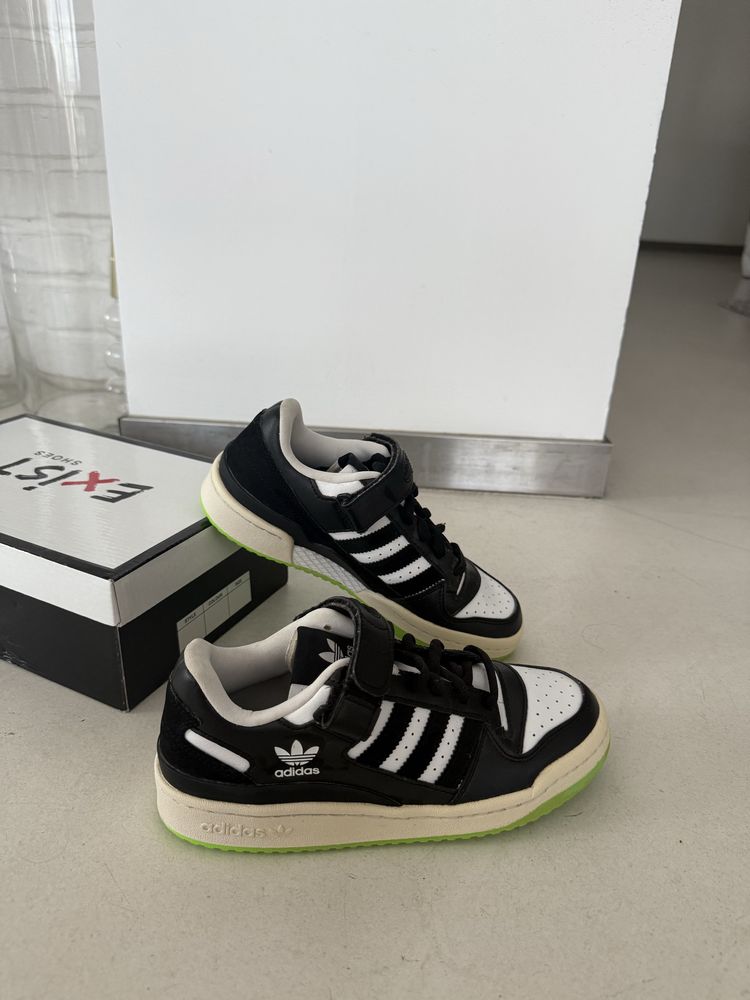 Adidas Forum Low