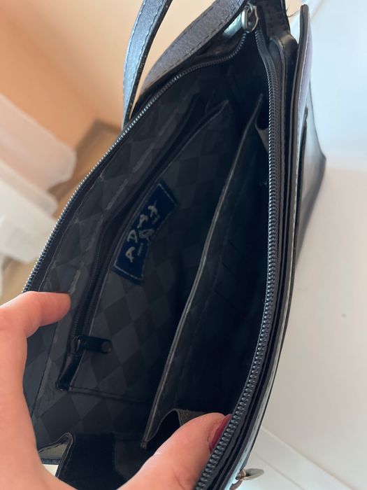 Дамска винтидж чанта от естесвена  кожа Марка ADAX от 1980г