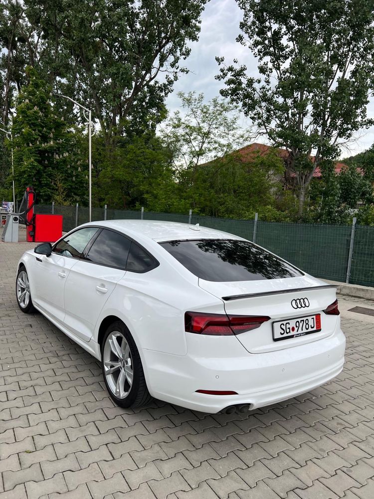 Vand Audi A5 2018 in stare perfecta