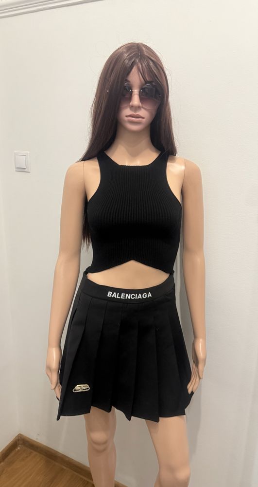 Пола на Balenciaga