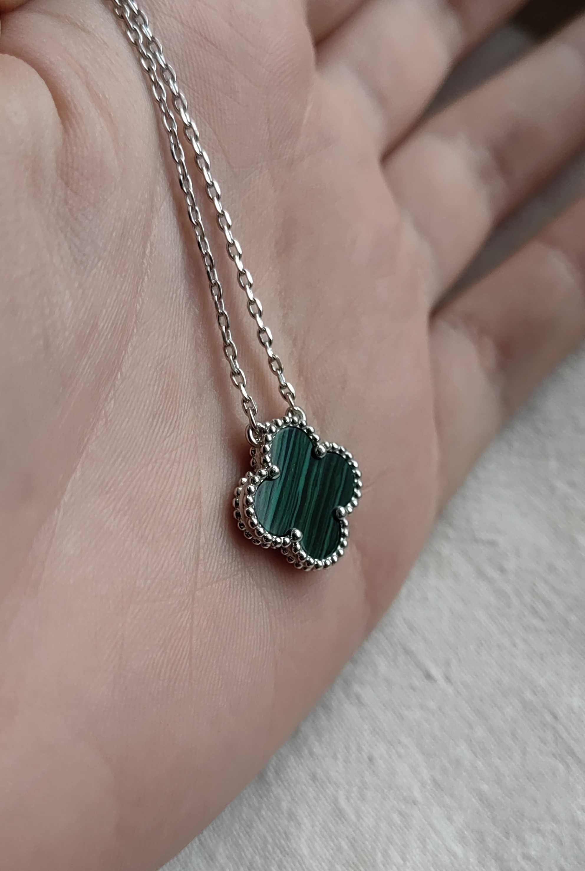 Дамско колие с детелина от зелен малахит - Van Cleef & Arpels VCA