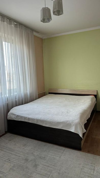 Срочно продам спальный гарнитур