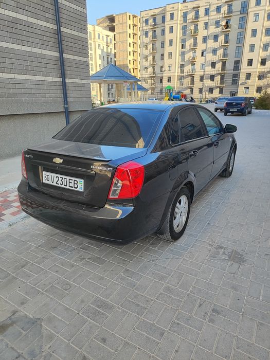 Chevrolet lasetti 1.8