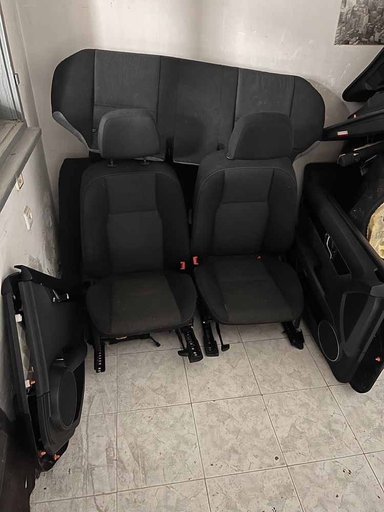 Салон от Плат Mercedes C-clas W204 / седалки